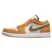 Jordan 1 Low SE Light Curry