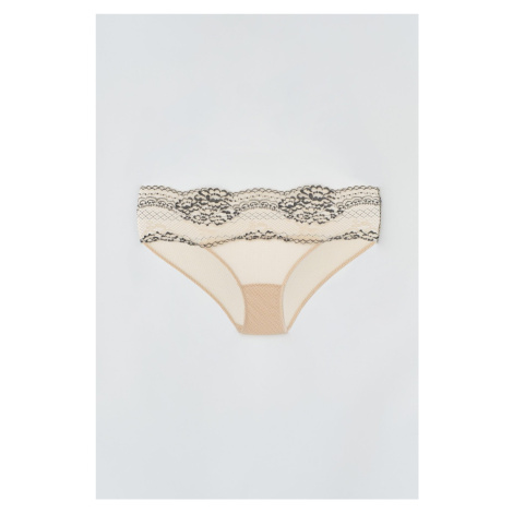 Dagi Salmon Lace Brazillian Panties