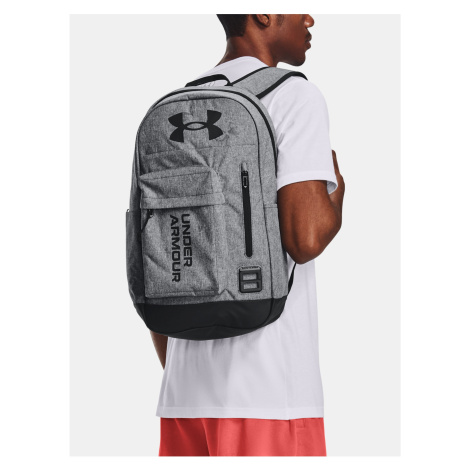 Světle šedý batoh Under Armour UA Halftime Backpack