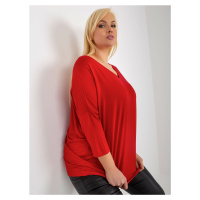 Červená dámská viskózová halenka plus size basic