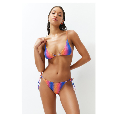 Trendyol Gradient Patterned Triangle Gimped Brazilian Bikini Set