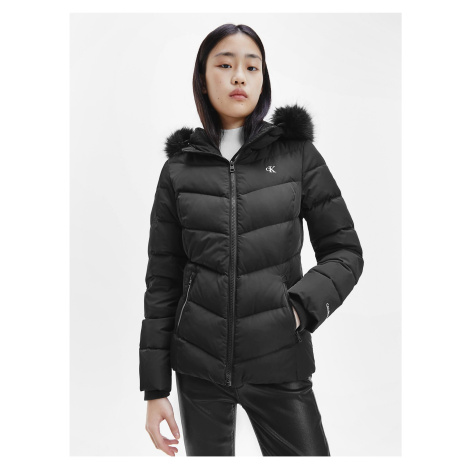 Černá dámská prošívaná zimní bunda s kapucí Calvin Klein Jeans