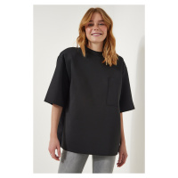 Happiness İstanbul Women's Black Back Zipper Detail Knitted Scuba T-Shirt