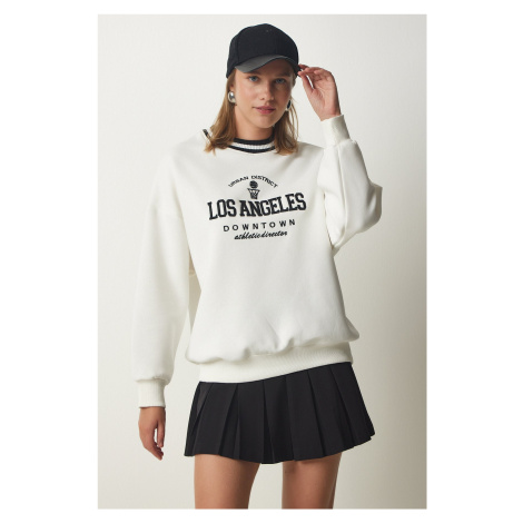 Happiness İstanbul Women's White Embroidery Raised Knitted Sweatshirt