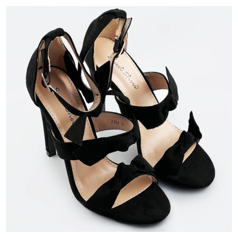 Jemné černé sandálky s jehlovými podpatky (J109) Sweet Shoes