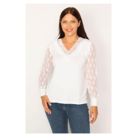 Şans Women's Plus Size White V-Neck Blouse with Lace Collar And Sleeves