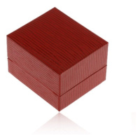 Dárková krabička na náušnice, koženkový povrch tmavě červené barvy, rýhy