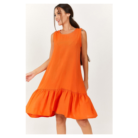 armonika Dámské oranžové šaty s volánkovou sukní bez rukávů