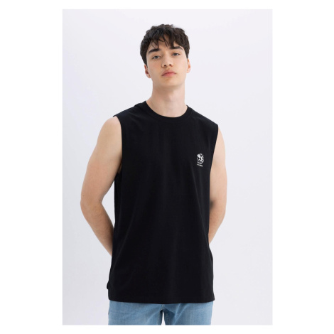 DEFACTO Regular Fit Printed Crew Neck Undershirt