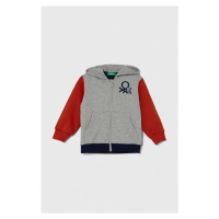 Dětská bavlněná mikina United Colors of Benetton šedá barva, s kapucí, s potiskem