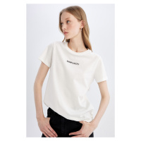 DEFACTO Regular Fit Crew Neck Combed Cotton Short Sleeve T-Shirt