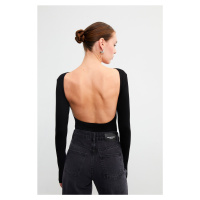 VATKALI Backless blouse