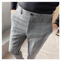 Kostkované pánské kalhoty do kanceláře