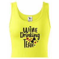 Dámské tričko s vtipným potiskem Wine Drinking team  - triko pro kámošky