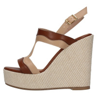 L'amour 035 Béžová