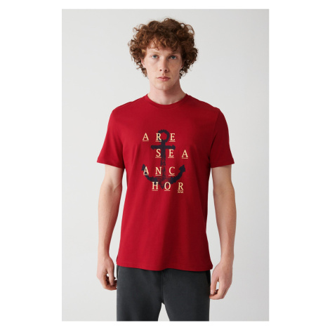 Avva Men's Red 100% Cotton Crew Neck Front Printed Regular Fit T-shirt