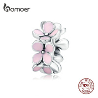 Stříbrný přívěsek ve tvaru růžových květin SCC1484 LOAMOER