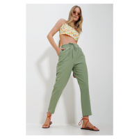 Trend Alaçatı Stili Women's Green Elastic Waist Double Pocket Woven Trousers