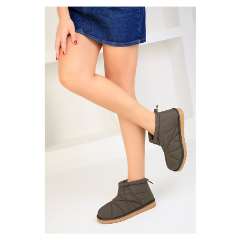 Soho Women's Khaki Boots & Bootie 18620