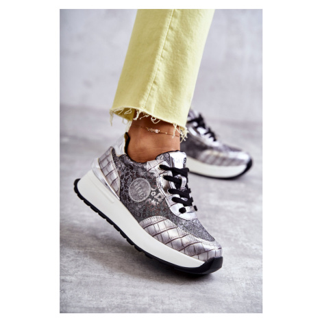 Dámská sportovní obuv na klínku GOE KK2N4083 stříbrne Kesi