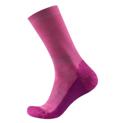 Dámské středně teplé Merino ponožky Devold Multi Medium růžová