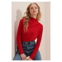 Trend Alaçatı Stili Women's Red High Neck Draped Shoulder Sandy Crop Blouse