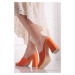 Oranžové pantofle na hrubém podpatku Dalla