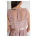Světle růžové krajkové krátké šaty Venice