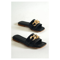 Capone Outfitters Capone Black Women's Slippers with Chain
