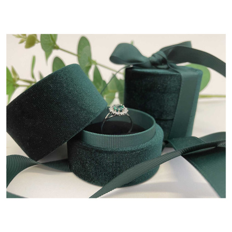 JK Box Smaragdová dárková krabička na prsten se stužkou LTR-3/P/A19 JKbox