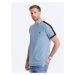 Ombre Clothing Jedinečné modré tričko s nášivkou V3 S1632