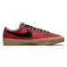 BOTY NIKE SB ZOOM BLAZER LOW PRO GT - červená