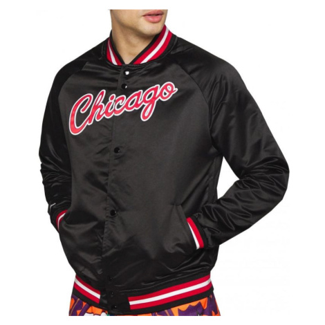 Mitchell & Ness NBA Chicago Bulls Lightweight Jacket STJKMG18013-CBUBLCK pánské