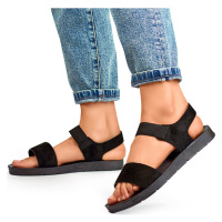 semišové sandály s gumičkou a plochou podrážkou
