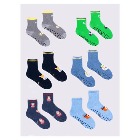Yoclub Chlapecké ponožky Anti Slip Abs 6-Pack SKA-0002C-AA0A-003 Vícebarevné