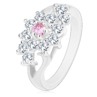 Prsten s lesklými rozdělenými rameny, čirý kvítek s růžovým středem