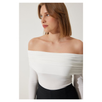 Happiness İstanbul Women's White Off-Shoulder Gather Detailed Blouse