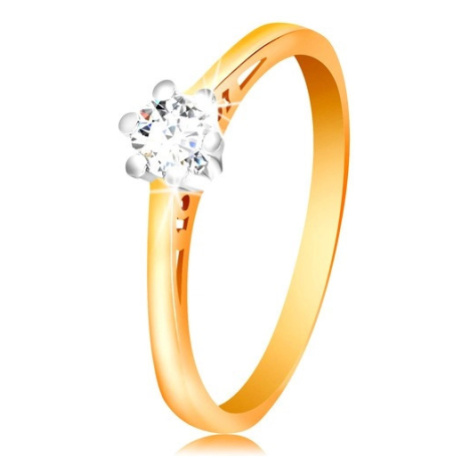 Zlatý 14K prsten - čirý zirkon v kotlíku z bílého zlata, výřezy na ramenech Šperky eshop