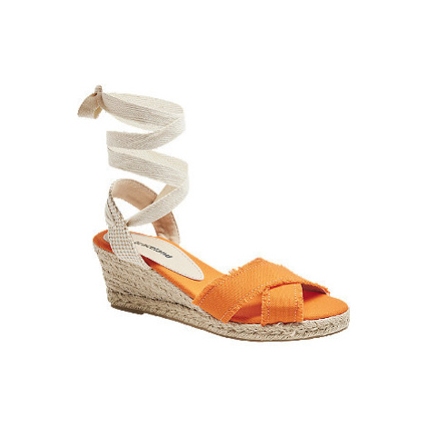 Oranžové sandály na klínovém podpatku Graceland