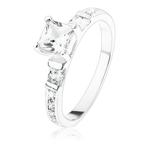Zásnubní prsten ze stříbra 925, čtvercové čiré zirkonky, čirá zirkonová linie Šperky eshop