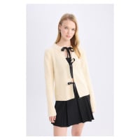 DEFACTO Regular Fit Crew Neck Tied Knitwear Cardigan E2271AX24CW