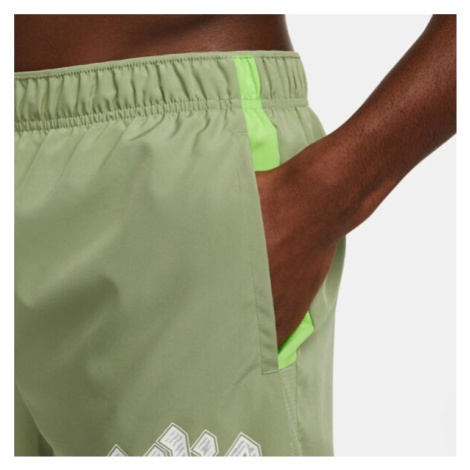 Nike DRI-FIT RUN DIVISION CHALLENGER Pánské šortky, světle zelená, velikost