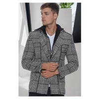 K7535 DEWBERRY MEN'S COAT-LIGHT PLAID BLACK