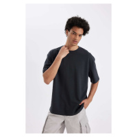 DEFACTO Men's Anthracite Oversize Fit Wide Cut Crew Neck Heavy Fabric Short Sleeve Basic T-Shirt