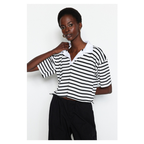 Trendyol Black Striped Relaxed/Wide, relaxed fit Crop Polo Neck Knitted T-Shirt