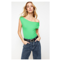 Trendyol Green Boat Neck Fitted Flexible Knitted Blouse with Viscous/Soft Fabric