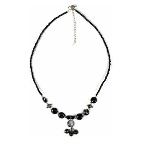 Jemný korálkový náhrdelník - bižuterie černá