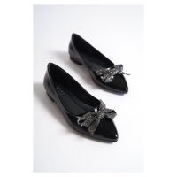 Capone Outfitters Women's Pointed Toe Flats with Bow and Stones.