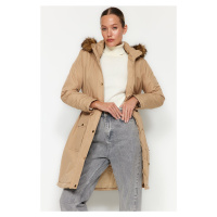 Trendyol Beige Shearling vodoodpudivý dlouhý kabát s kapucí