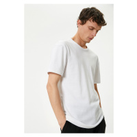 Koton Basic T-Shirt Slim Fit Crew Neck Short Sleeve Cotton